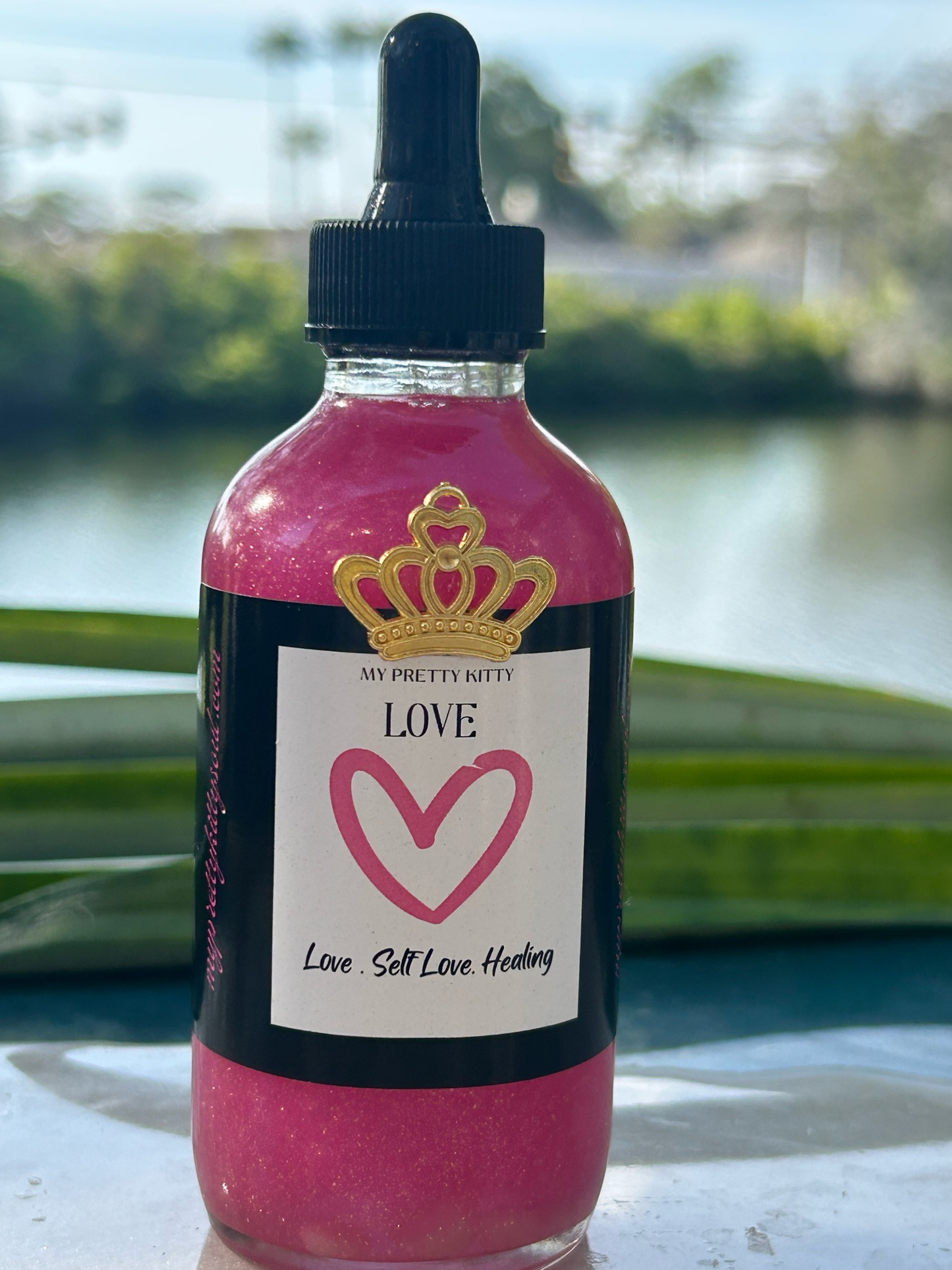 Love Goddess 24k Gold Shimmer Quartz infused Aura Body Oil