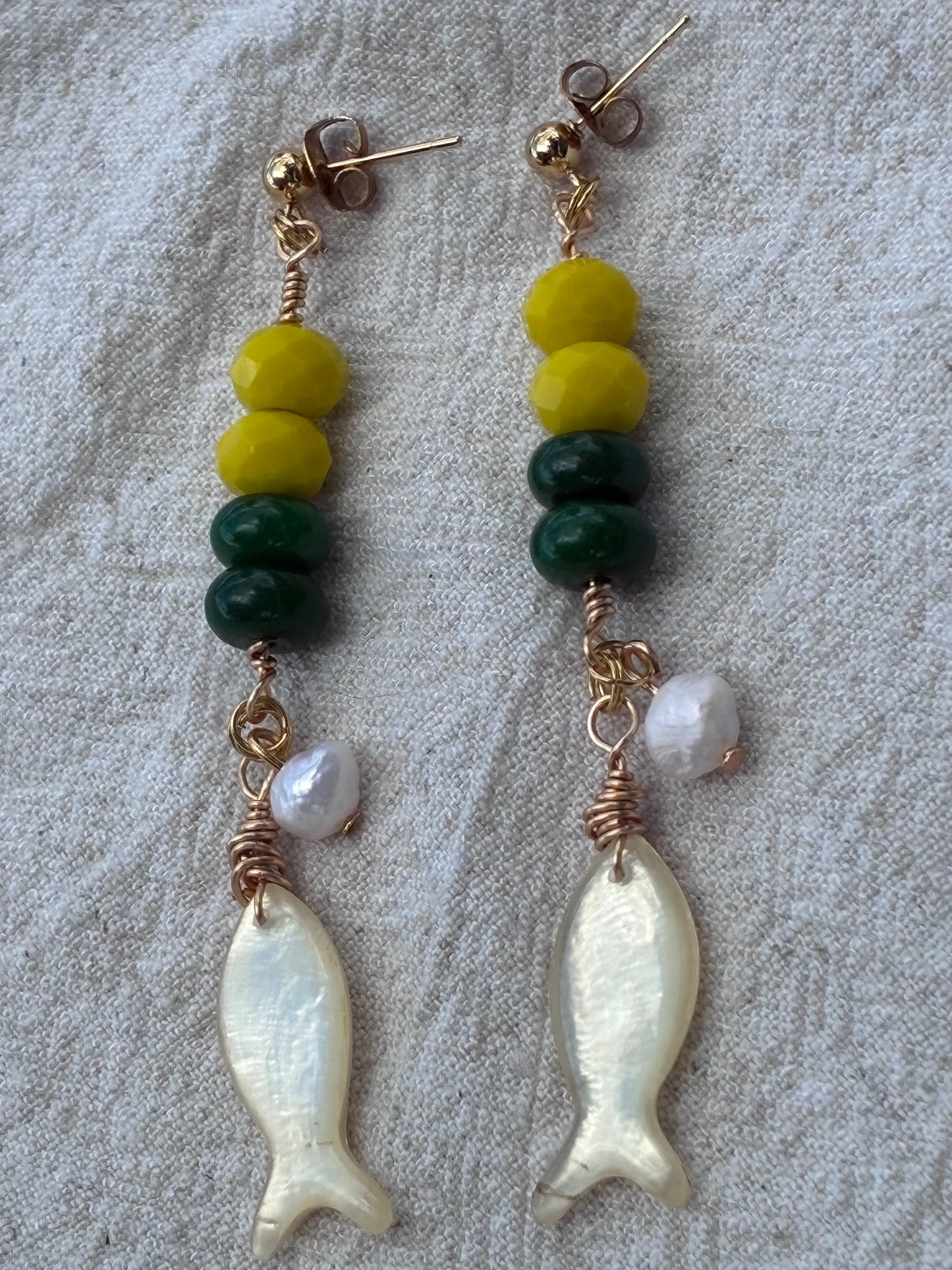 Sunlit meadowfish dangles
